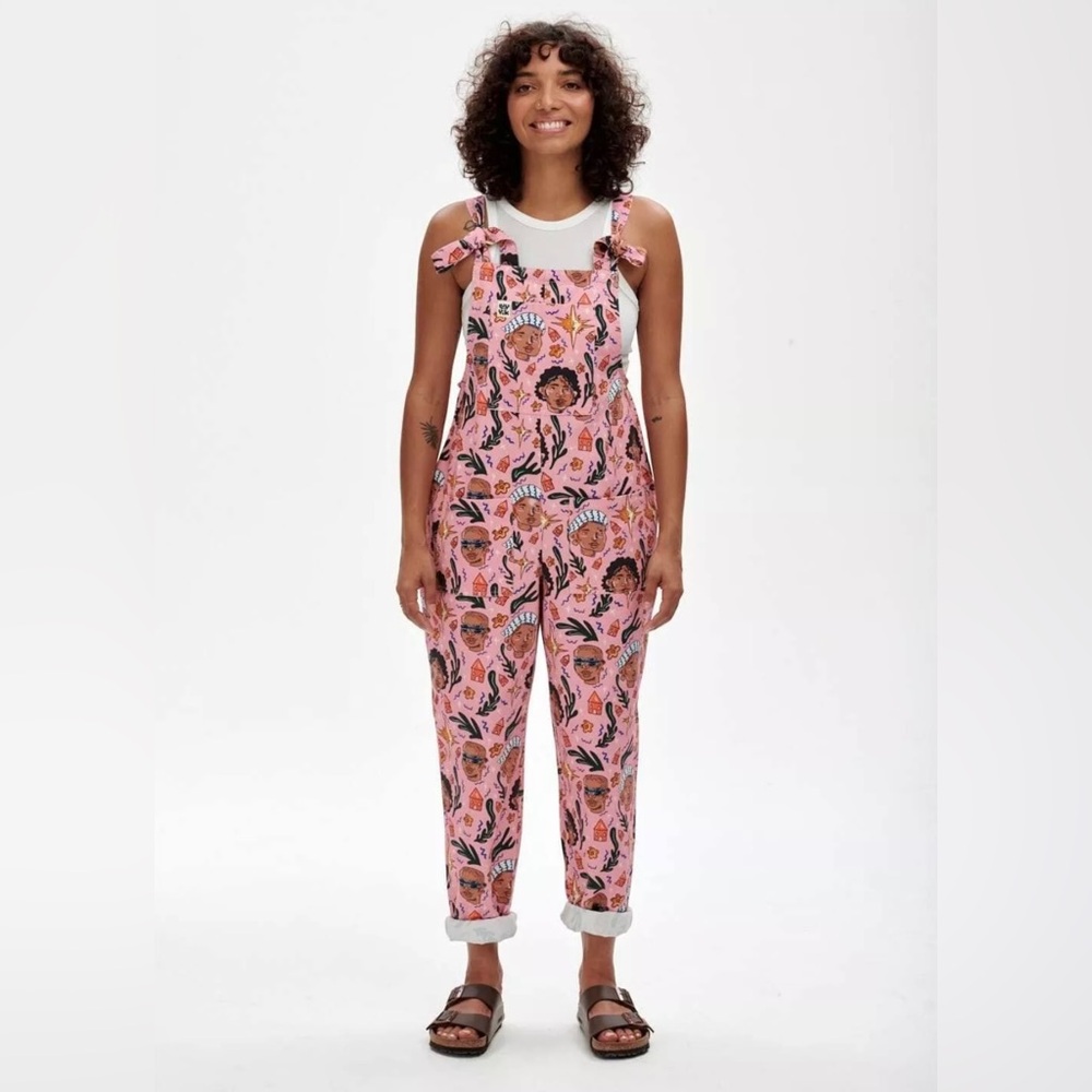 Lucy & Yak adorable illustrated overalls